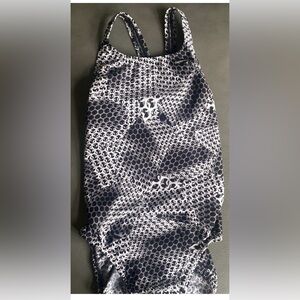 New Nike Black & white bathing suit size small